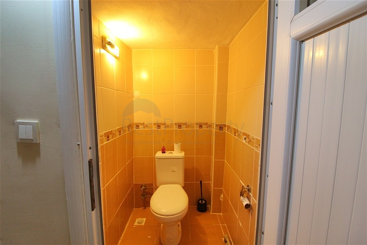 تجارية عقارات للبيع في محمودلار