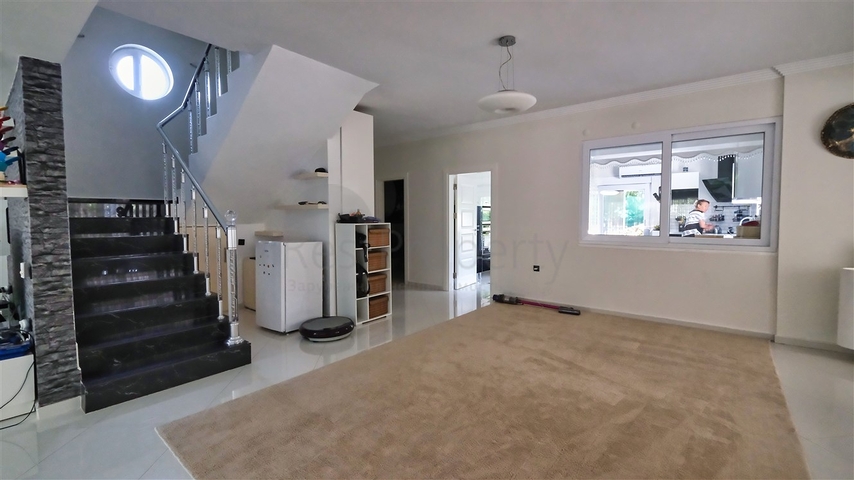 فيلا 4+1 في دوشيمالتي-منطقة أنطاليا 