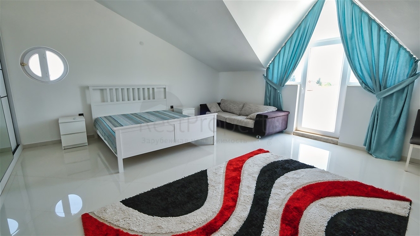 فيلا 4+1 في دوشيمالتي-منطقة أنطاليا 