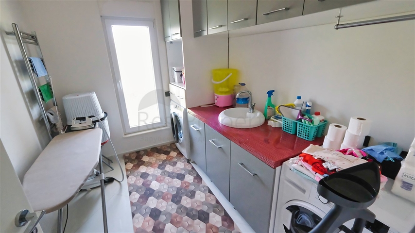 فيلا 4+1 في دوشيمالتي-منطقة أنطاليا 