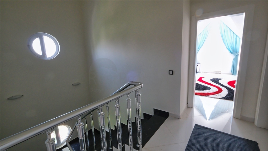 فيلا 4+1 في دوشيمالتي-منطقة أنطاليا 