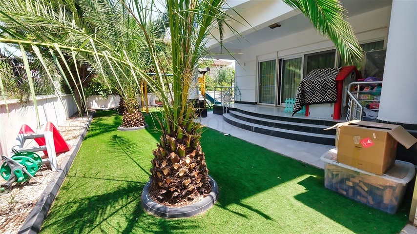 فيلا 4+1 في دوشيمالتي-منطقة أنطاليا 