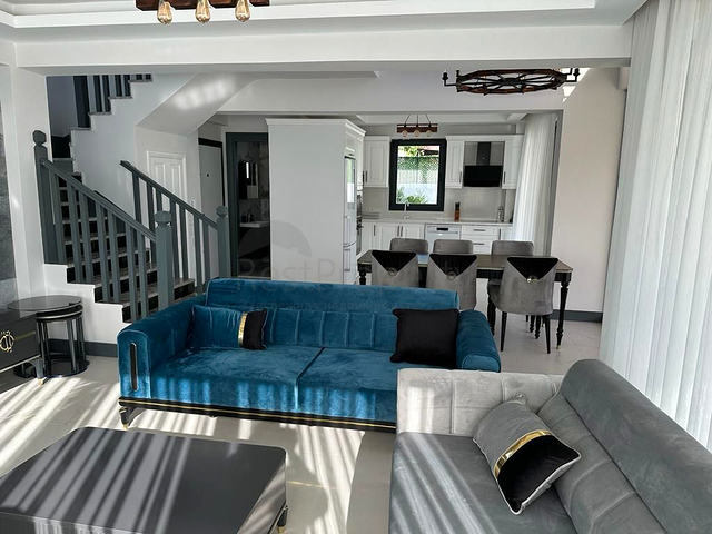 4 + 1 فيلا في فتحية أنطاليا 