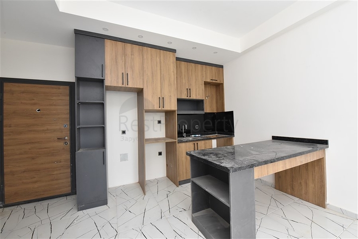 للبيع شقة 1+1 -ضمن مجمع جديد -في اوبا / الانيا 