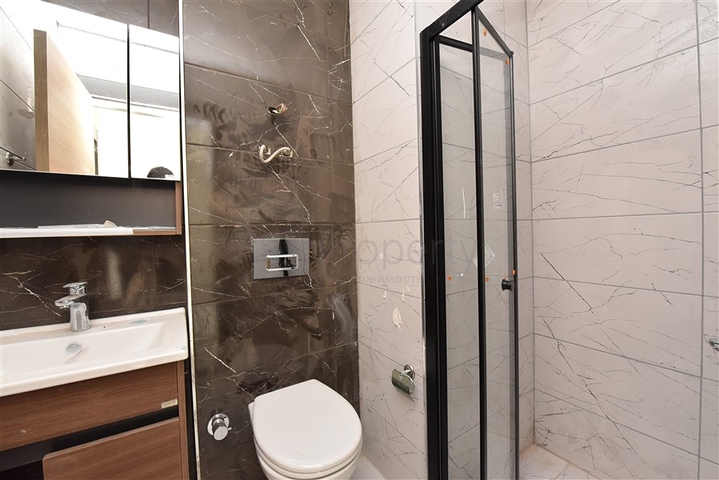 للبيع شقة 1+1 -ضمن مجمع جديد -في اوبا / الانيا 