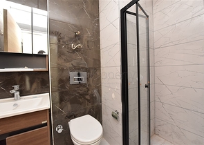 للبيع شقة 1+1 -ضمن مجمع جديد -في اوبا / الانيا 