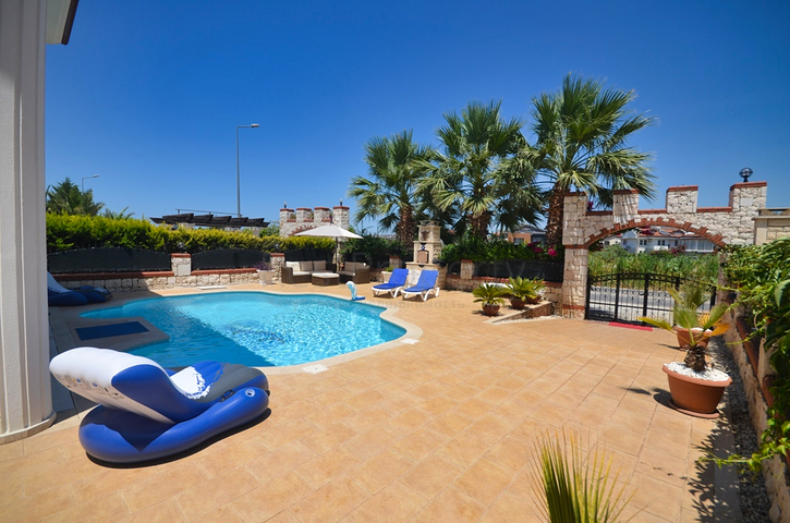 فيلا 3+1 في فتحية-منطقة أنطاليا