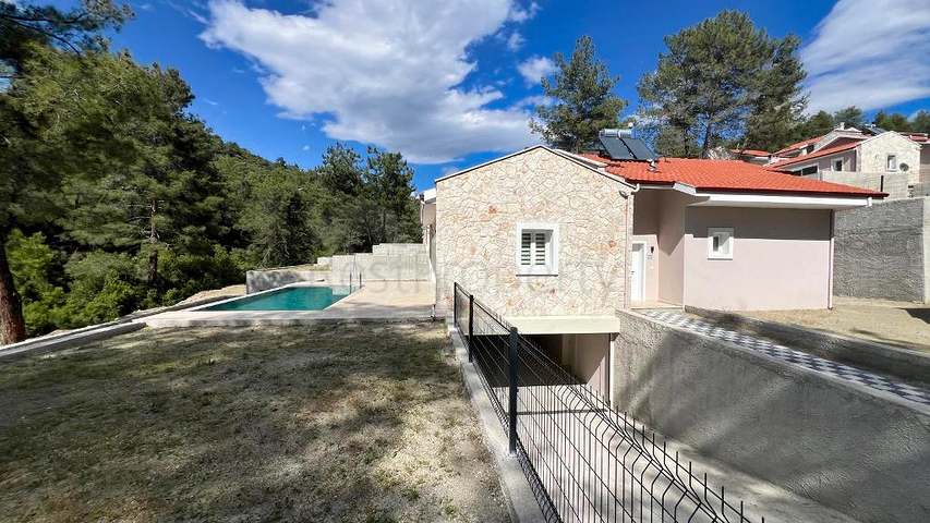 فيلا 3+1 في فتحية-منطقة أنطاليا 