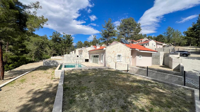 فيلا 3+1 في فتحية-منطقة أنطاليا 