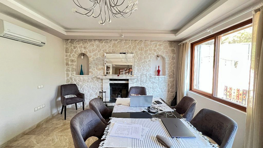 فيلا 7+1 في فتحية-منطقة أنطاليا 