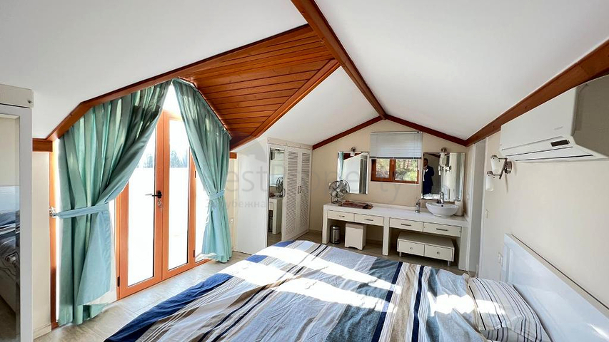 فيلا 7+1 في فتحية-منطقة أنطاليا 