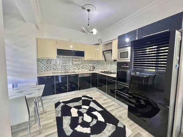 فيلا 3+1 في كيمير-منطقة أنطاليا 