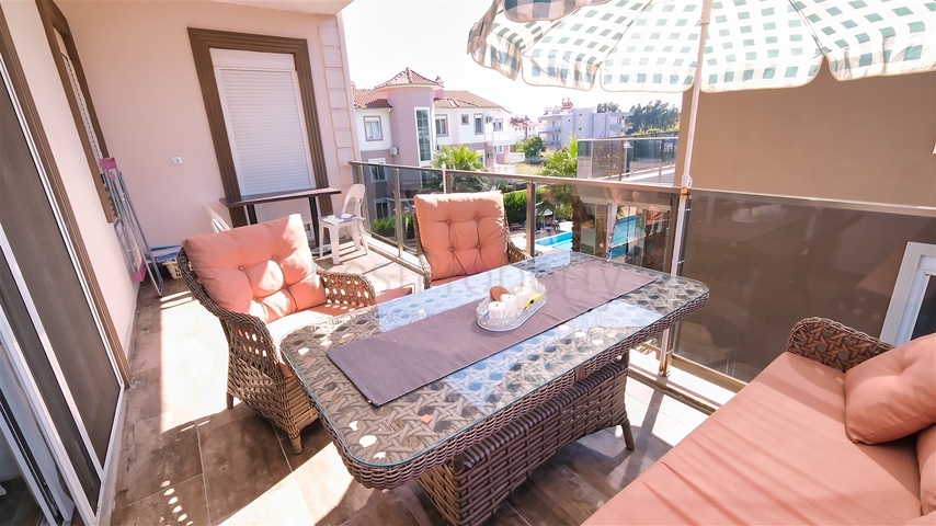 شقة 4 + 1 في منطقة بيليك أنطاليا 