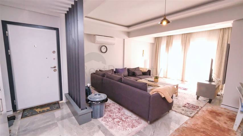 شقة 4 + 1 في منطقة بيليك أنطاليا 