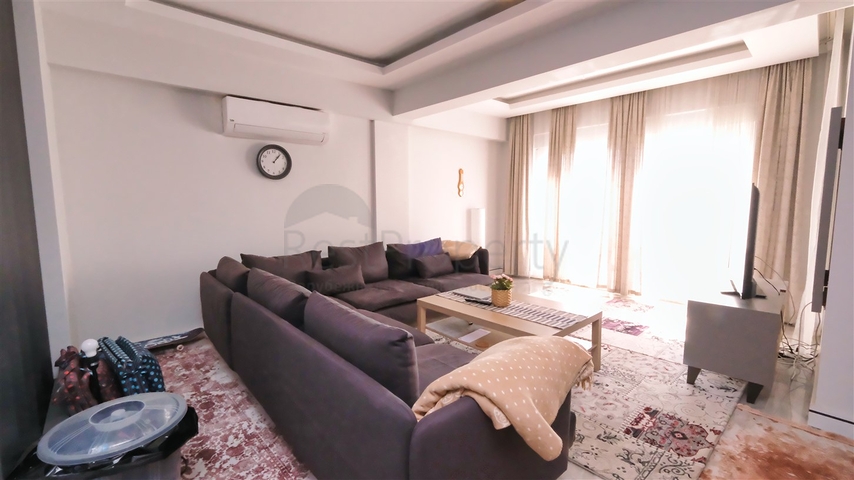 شقة 4 + 1 في منطقة بيليك أنطاليا 