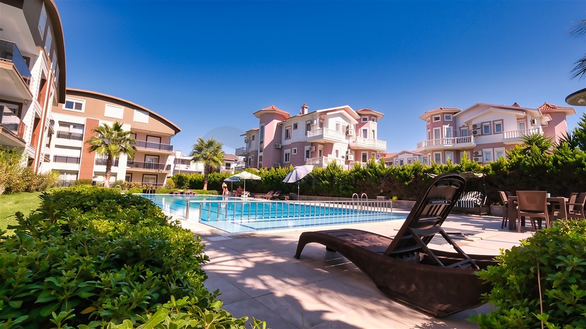 شقة 4 + 1 في منطقة بيليك أنطاليا 