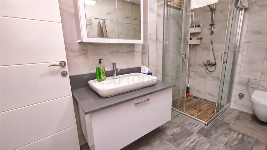 شقة 4 + 1 في منطقة بيليك أنطاليا 