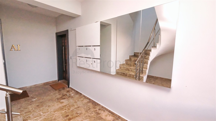 شقة 4 + 1 في منطقة بيليك أنطاليا 