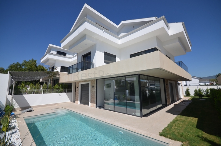 فيلا 5+1 في فتحية-منطقة أنطاليا 