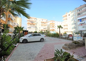 شقة 1+1 في محمودلار