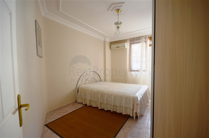 شقة مؤثثة بالكامل في مركز مدينة ألانيا بسعر مغري جداً