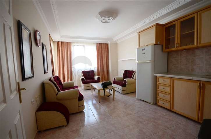 شقة مؤثثة بالكامل في مركز مدينة ألانيا بسعر مغري جداً