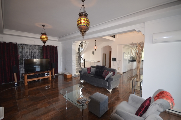 فيلا 5+1 في فتحية-منطقة أنطاليا 