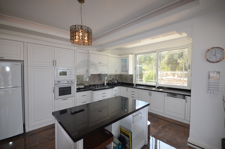 فيلا 5+1 في فتحية-منطقة أنطاليا 