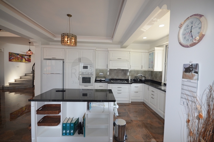 فيلا 5+1 في فتحية-منطقة أنطاليا 