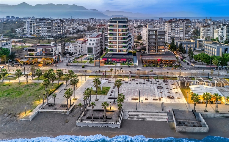 مشروع فريد من مطور موثوق به على الساحل الأول 