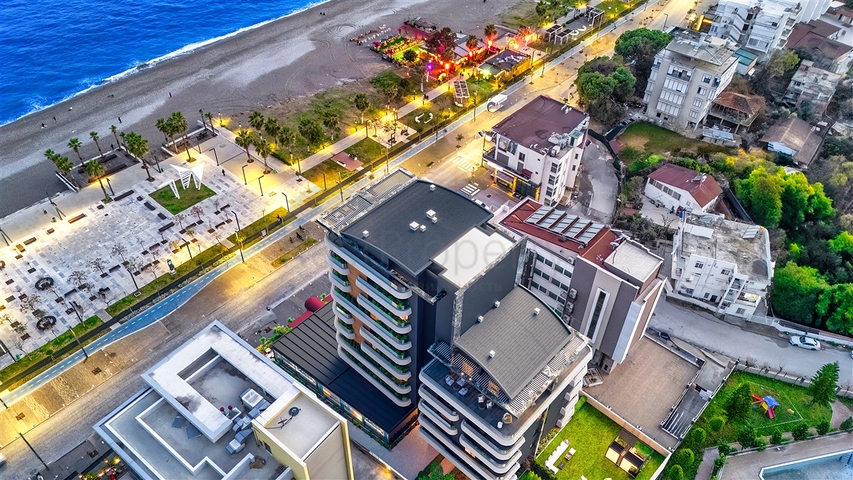 مشروع فريد من مطور موثوق به على الساحل الأول 