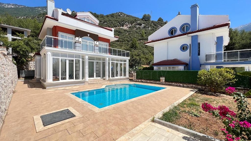 فيلا 3+1 في فتحية-منطقة أنطاليا 