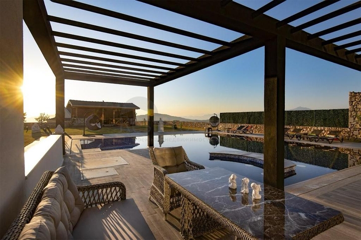 فيلا 6+1 في فتحية-منطقة أنطاليا 