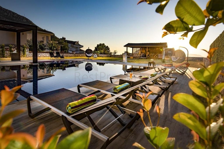 فيلا 6+1 في فتحية-منطقة أنطاليا 