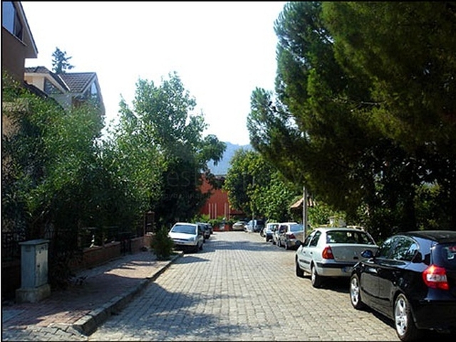 فيلات توأم في كيمير مع 5 غرف نوم بالقرب من البحر