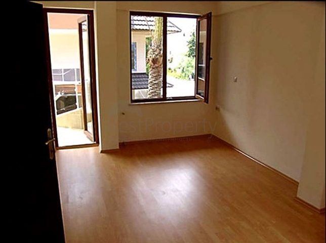 فيلات توأم في كيمير مع 5 غرف نوم بالقرب من البحر