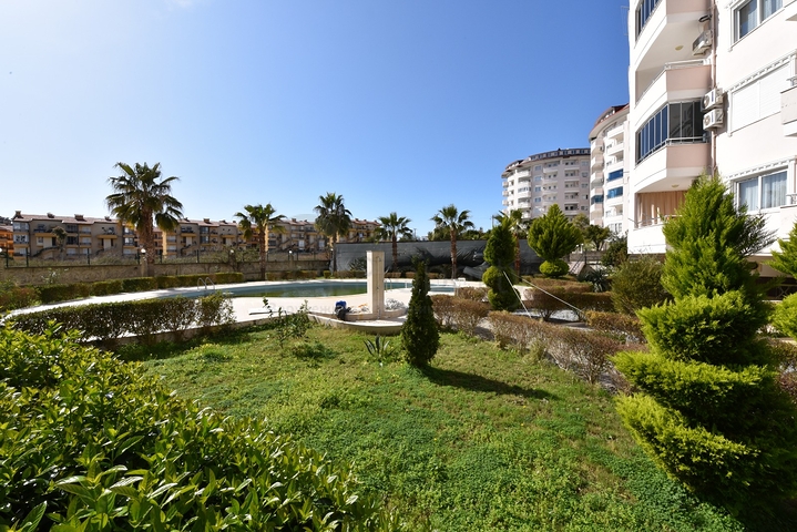 ضمن منطقة سكنية هادئة - شقة غرفتين وصالة مفروشة - في افسلار غرب الانيا 