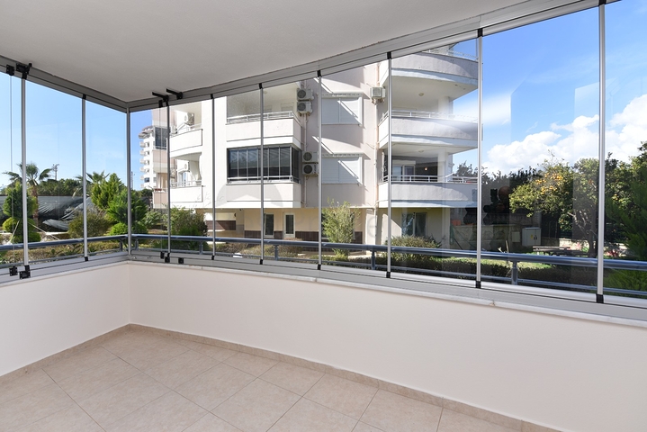 ضمن منطقة سكنية هادئة - شقة غرفتين وصالة مفروشة - في افسلار غرب الانيا 