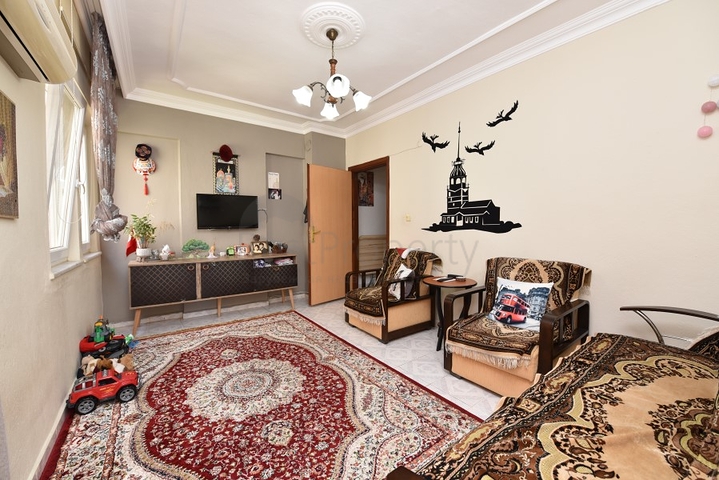 شقة بسعر مناسب - تصميم 2 غرفة وصالة -مطبخ منفصل - في مهموتلار / الانيا 