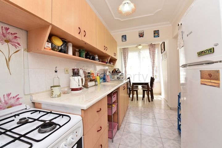 شقة بسعر مناسب - تصميم 2 غرفة وصالة -مطبخ منفصل - في مهموتلار / الانيا 