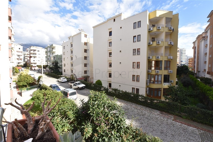 شقة بسعر مناسب - تصميم 2 غرفة وصالة -مطبخ منفصل - في مهموتلار / الانيا 