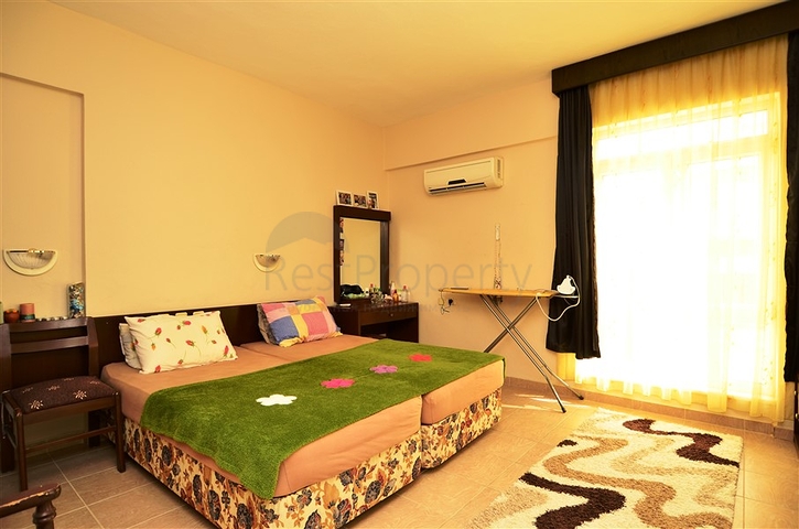 شقق 1+1 في مجمع مع شاطئ خاص