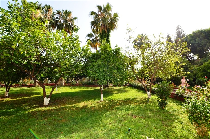 شقق 1+1 في مجمع مع شاطئ خاص