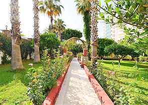 شقق 1+1 في مجمع مع شاطئ خاص