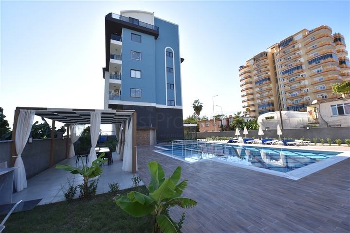 شقق اطلالة بحر في الانيا - غرفة وصالة -مجمع جديد -في كارجيجاك / الانيا 