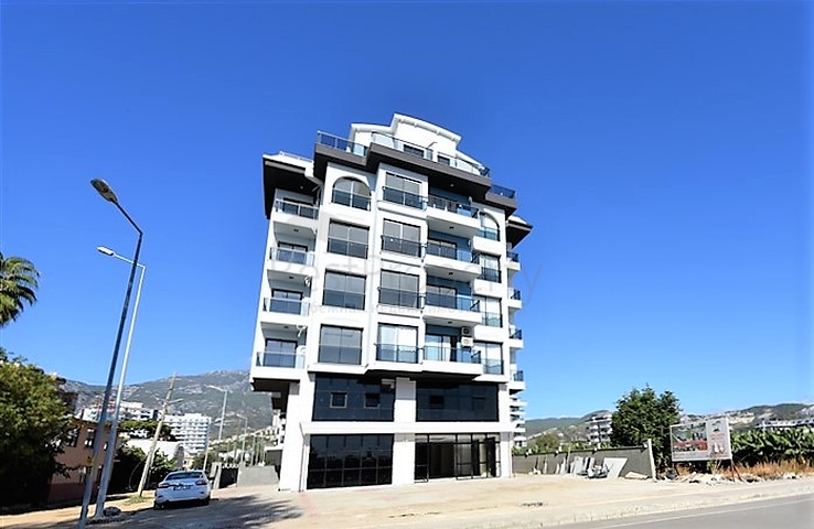 شقق اطلالة بحر في الانيا - غرفة وصالة -مجمع جديد -في كارجيجاك / الانيا 