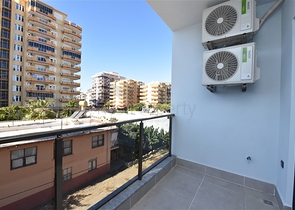 شقق اطلالة بحر في الانيا - غرفة وصالة -مجمع جديد -في كارجيجاك / الانيا 