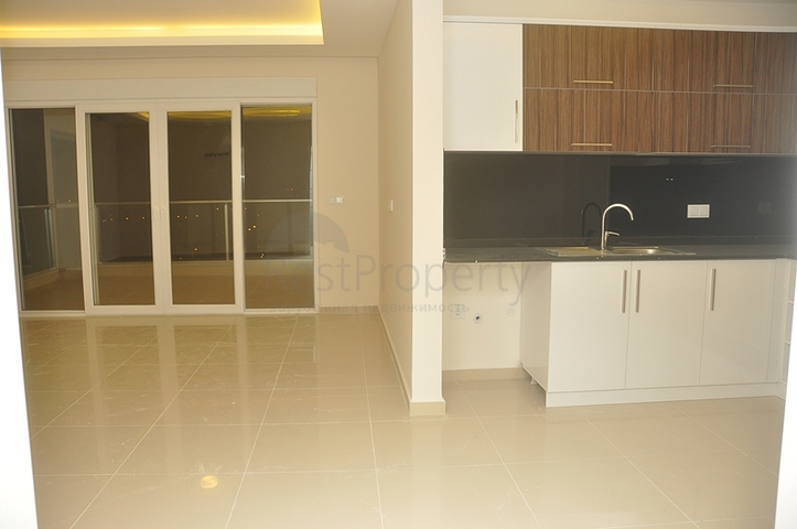 دوبلكس ثلاث غرف وصالة مميزة بتراسات واسعة في افسلار / الانيا 