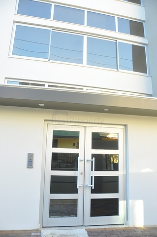 دوبلكس ثلاث غرف وصالة مميزة بتراسات واسعة في افسلار / الانيا 