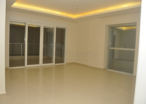 دوبلكس ثلاث غرف وصالة مميزة بتراسات واسعة في افسلار / الانيا 